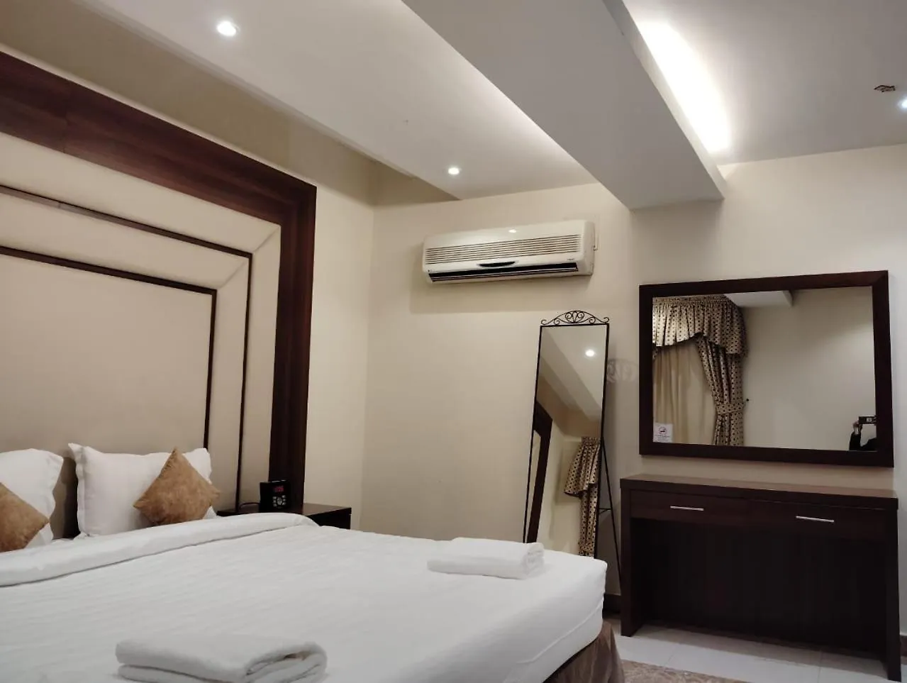 Hotelier Suites By Cantonal Riyadh