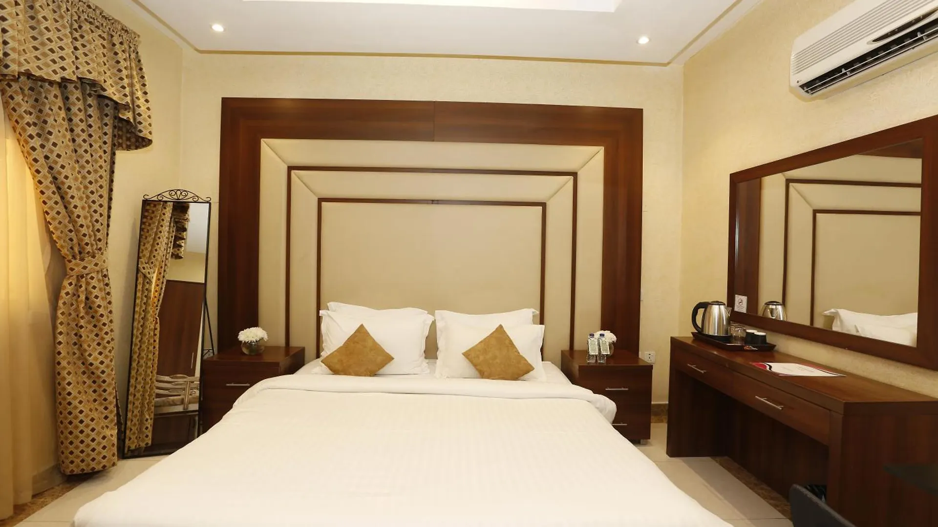 Hotelier Suites By Cantonal Riyadh Lejlighedshotel